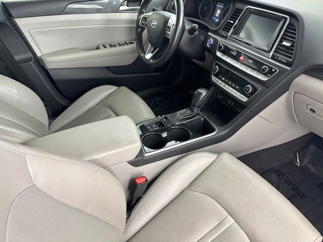 2019 Hyundai Sonata Hybrid Limited