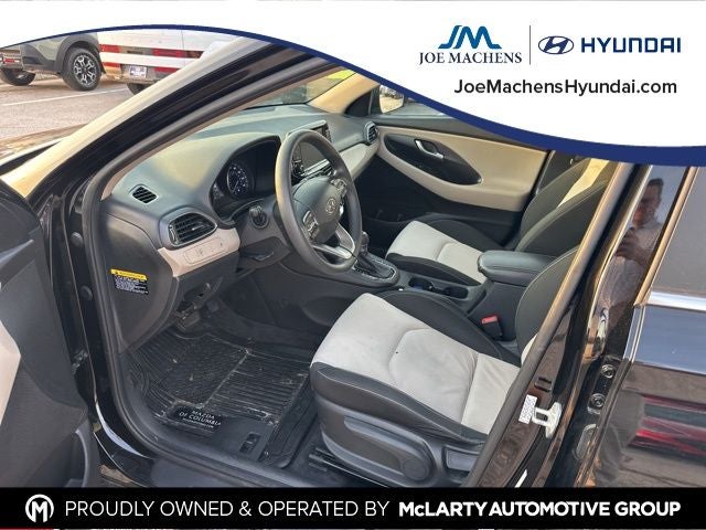 2020 Hyundai Elantra GT Base