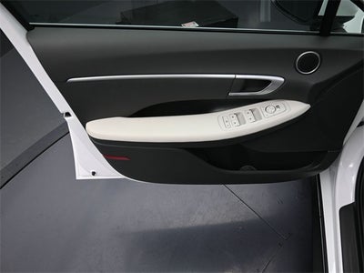 2025 Hyundai Sonata SE