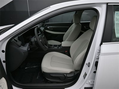 2025 Hyundai Sonata SE
