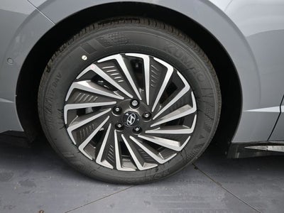 2025 Hyundai Sonata Hybrid Limited