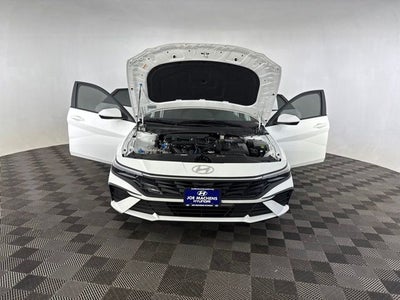 2026 Hyundai Elantra SE