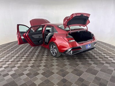 2025 Hyundai Elantra Limited