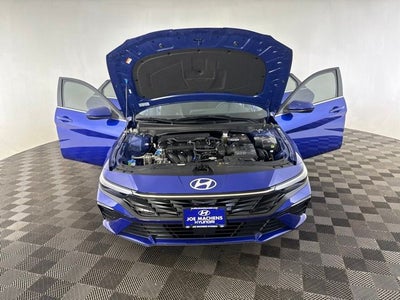 2025 Hyundai Elantra SEL Convenience