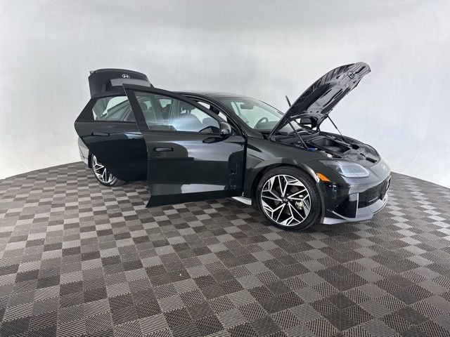 2024 Hyundai IONIQ 6 Limited