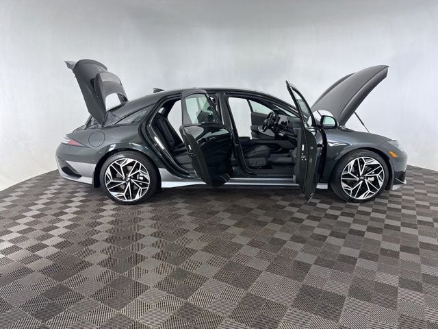 2024 Hyundai IONIQ 6 Limited