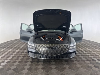 2023 Genesis Electrified G80 Base