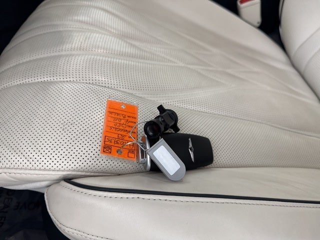 2023 Genesis Electrified G80 Base