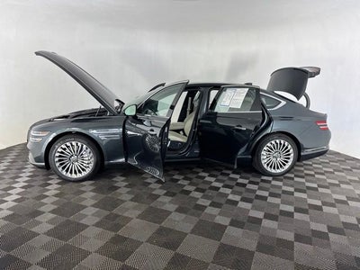 2025 Genesis Electrified G80 Advanced AWD w/ Prestige Pkg