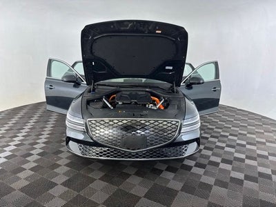 2025 Genesis Electrified G80 Advanced AWD w/ Prestige Pkg