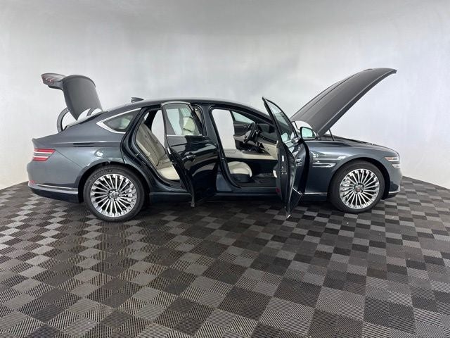 2025 Genesis Electrified G80 Advanced AWD w/ Prestige Pkg