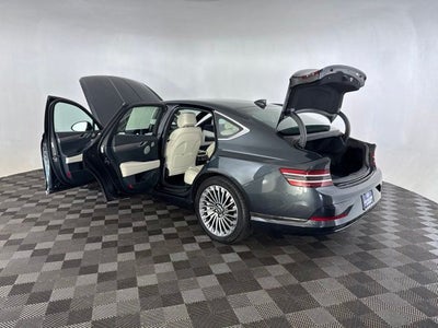 2025 Genesis Electrified G80 Advanced AWD w/ Prestige Pkg