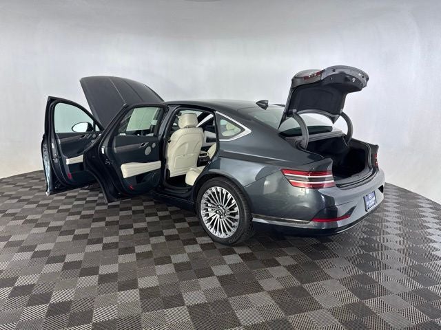 2025 Genesis Electrified G80 Advanced AWD w/ Prestige Pkg