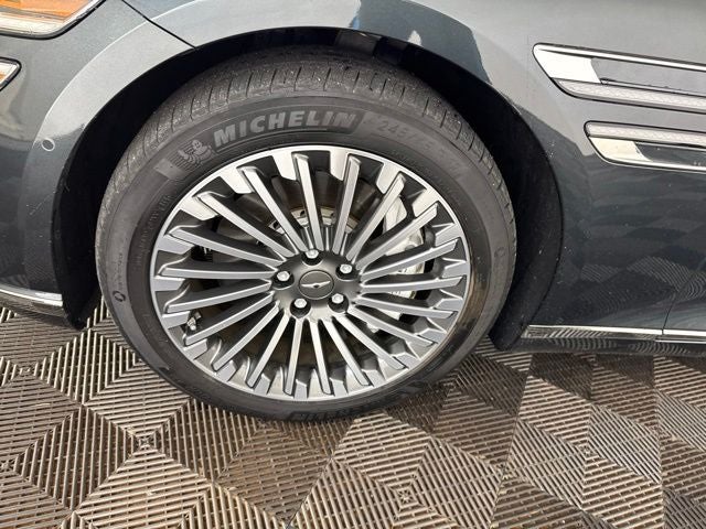2025 Genesis Electrified G80 Advanced AWD w/ Prestige Pkg