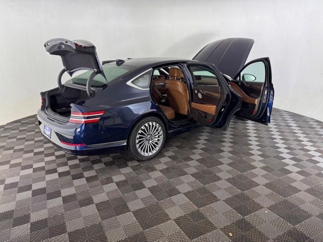 2024 Genesis Electrified G80 Advanced AWD w/ Prestige Pkg