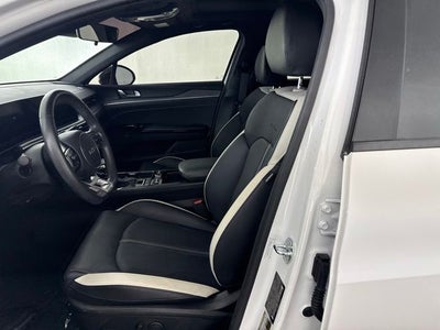 2025 Kia K5 GT-Line FWD w/ Premium Pkg