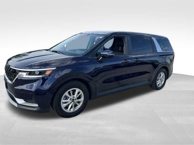 2023 Kia Carnival LX Seat Package