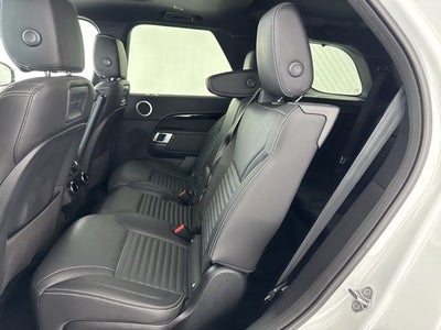 2023 Land Rover Discovery S R-Dynamic