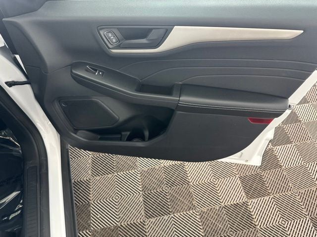 2022 Ford Escape S