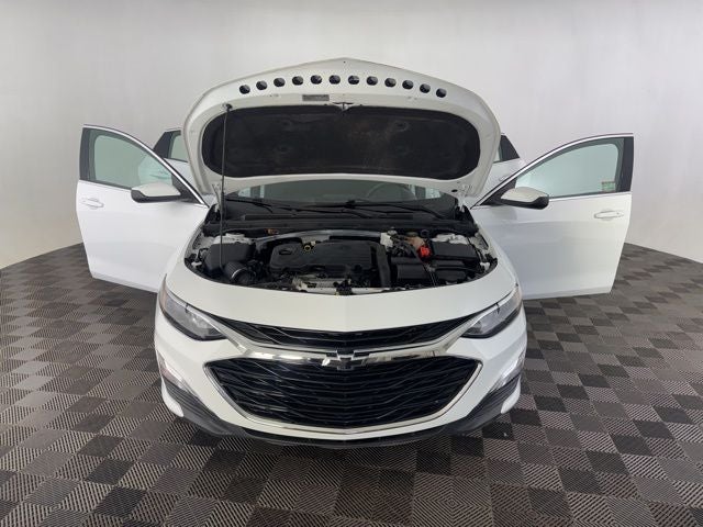 2023 Chevrolet Malibu RS