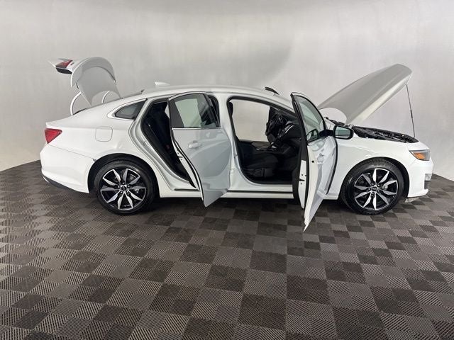 2023 Chevrolet Malibu RS