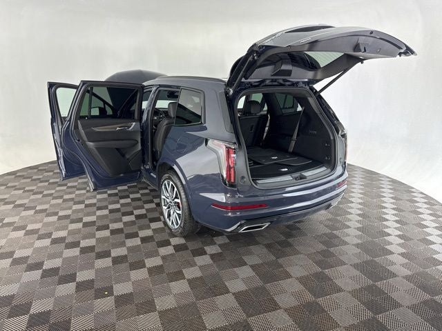 2024 Cadillac XT6 Sport