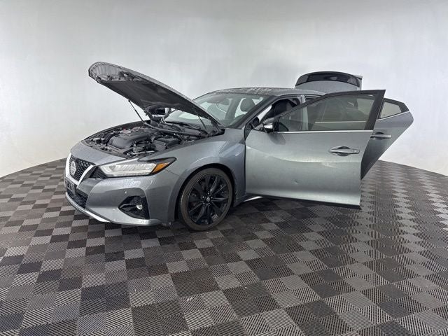 2019 Nissan Maxima SR