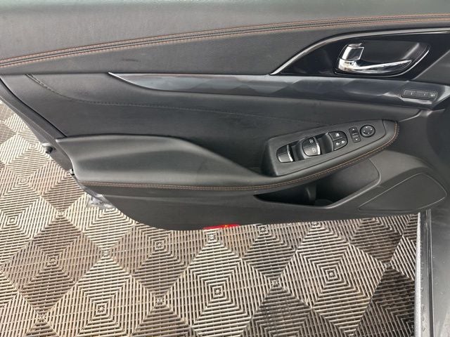 2019 Nissan Maxima SR