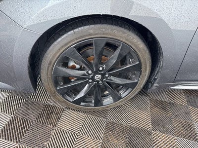 2019 Nissan Maxima SR
