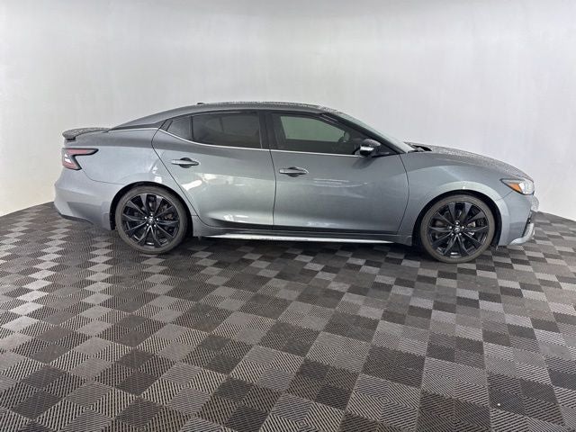 2019 Nissan Maxima SR