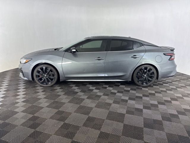 2019 Nissan Maxima SR