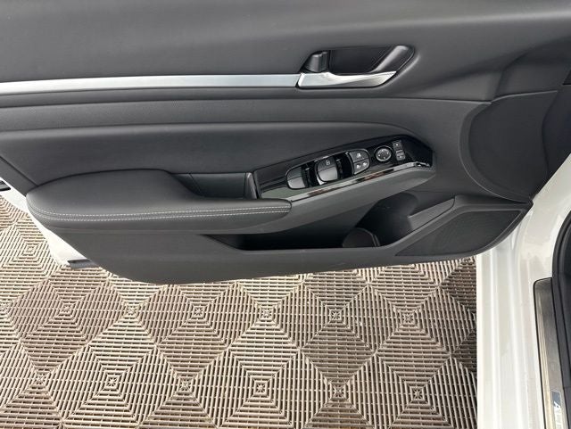 2024 Nissan Altima 2.5 SL