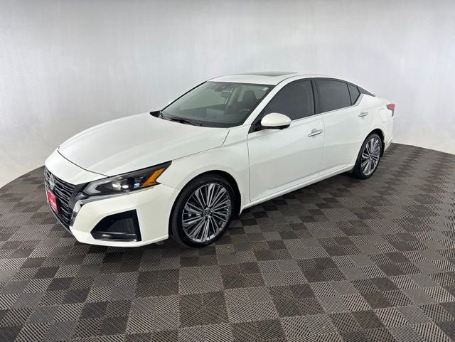 2024 Nissan Altima 2.5 SL