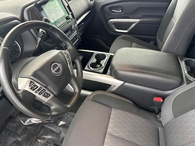 2024 Nissan Titan SV
