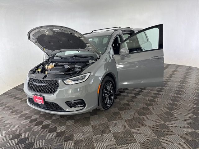 2021 Chrysler Pacifica Touring