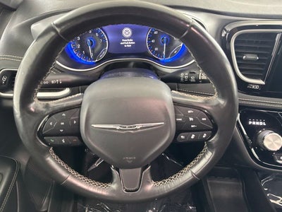 2021 Chrysler Pacifica Touring