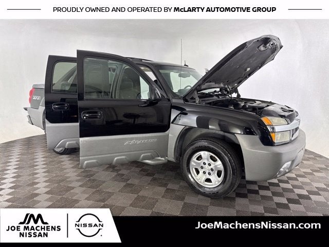 2002 Chevrolet Avalanche 1500 Base
