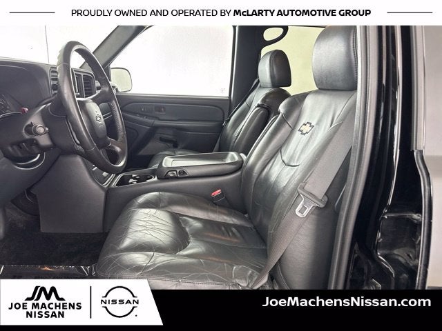 2002 Chevrolet Avalanche 1500 Base