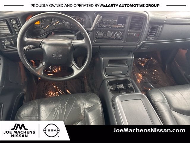 2002 Chevrolet Avalanche 1500 Base