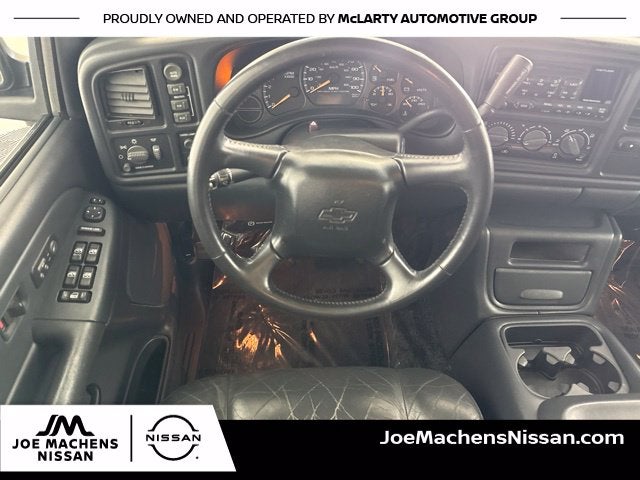 2002 Chevrolet Avalanche 1500 Base