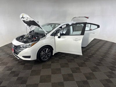 2025 Nissan Versa 1.6 SV
