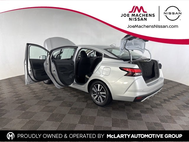 2021 Nissan Versa 1.6 SV