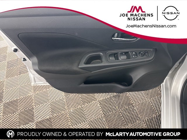 2021 Nissan Versa 1.6 SV