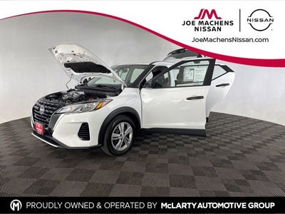 2022 Nissan Kicks S