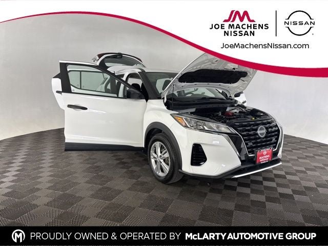 2022 Nissan Kicks S