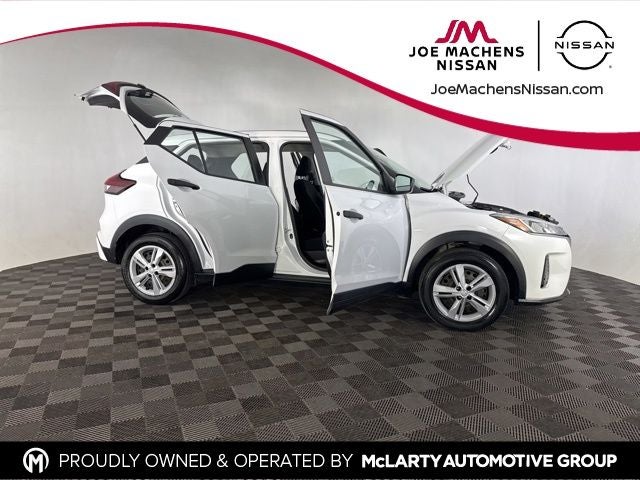 2022 Nissan Kicks S