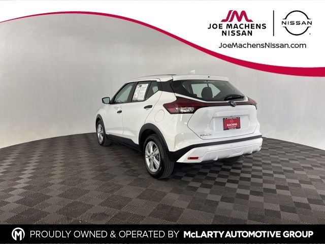 2022 Nissan Kicks S