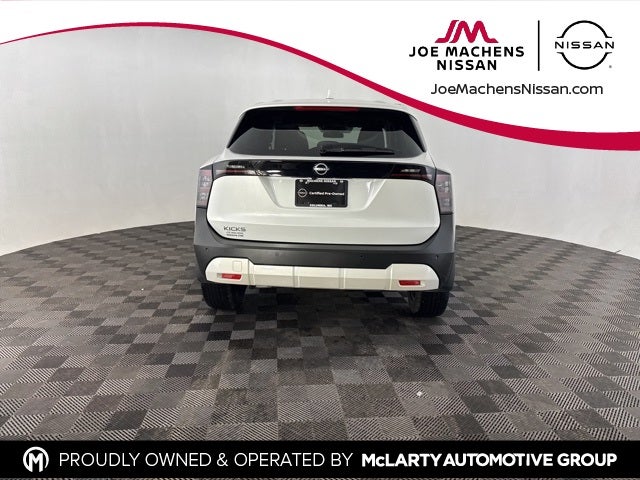 2025 Nissan Kicks SV
