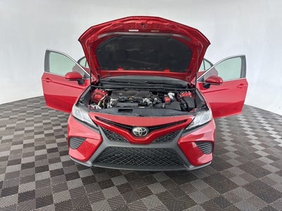 2019 Toyota Camry SE