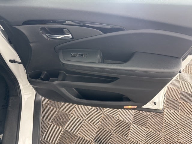 2022 Honda Pilot Touring 7 Passenger